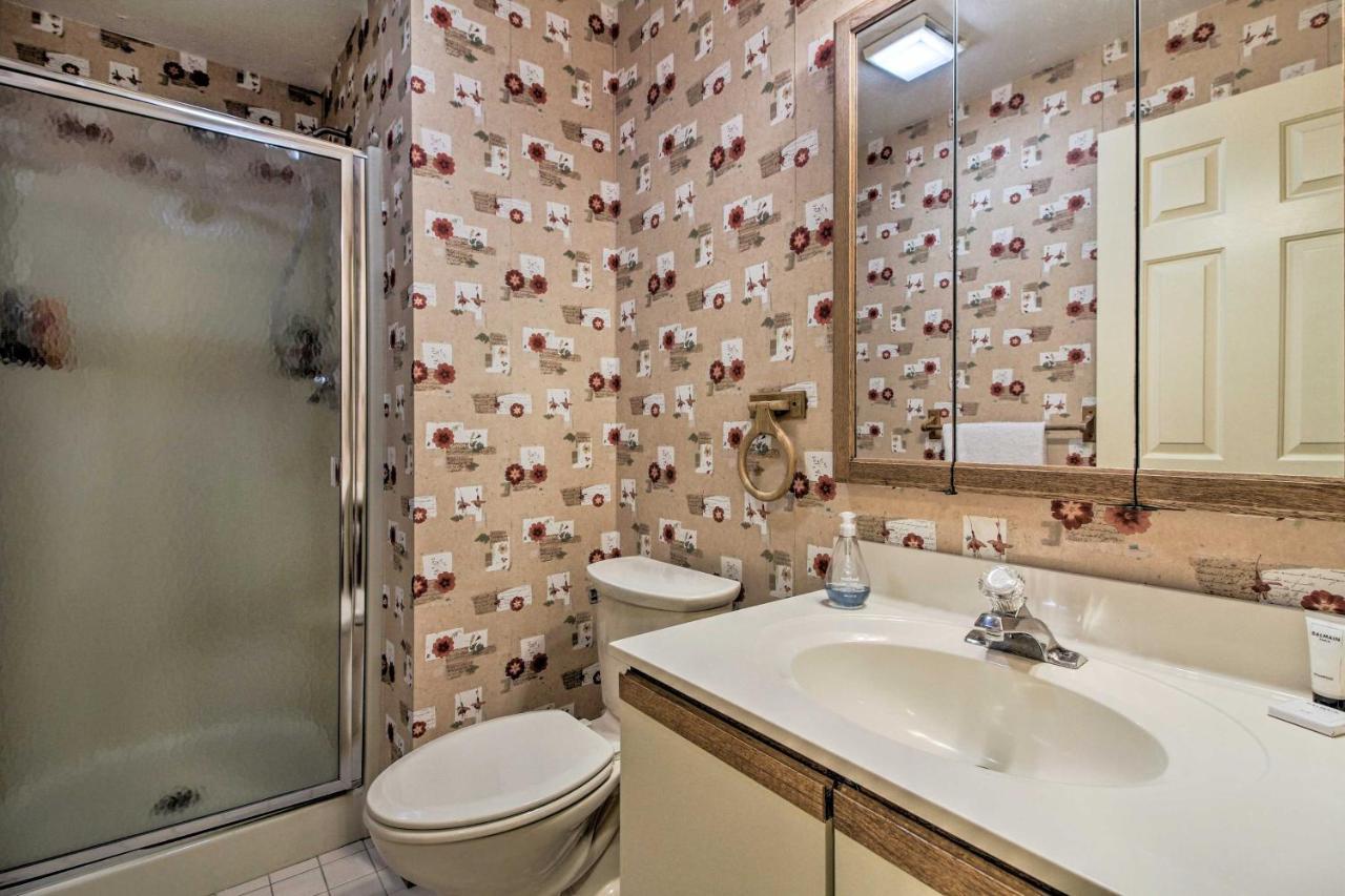 Timber Creek Townhome With 2 Decks And Mtn Views! West Dover Luaran gambar