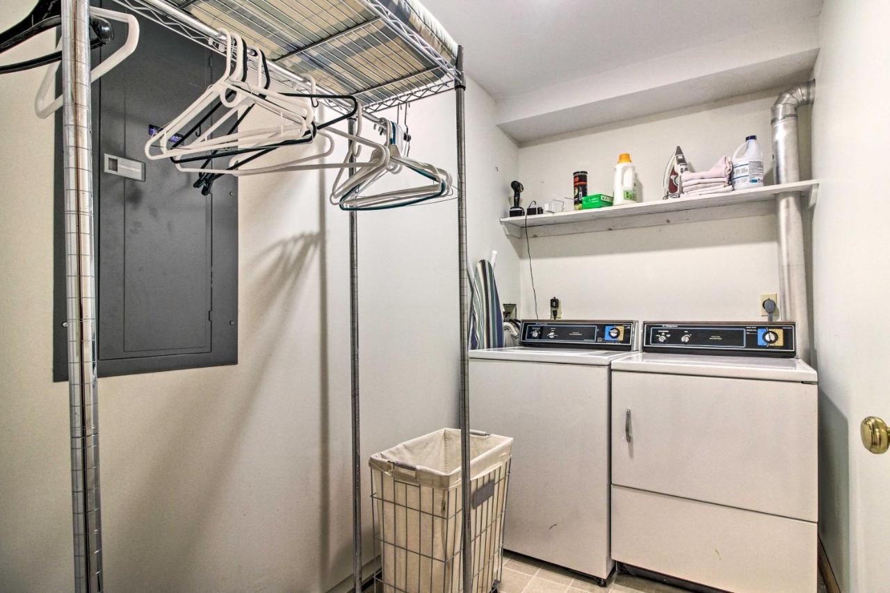 Timber Creek Townhome With 2 Decks And Mtn Views! West Dover Luaran gambar